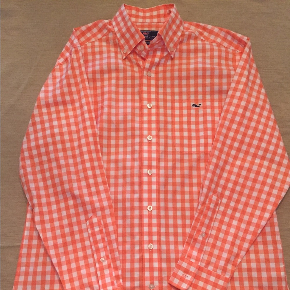 Men’s Vineyard Vines Tucker shirt!